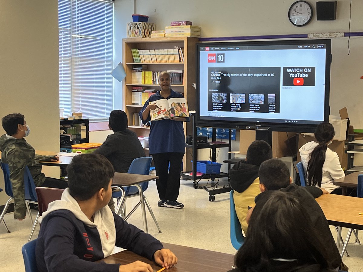 TWBrowneReads's tweet photo. Celebrate books that reflect everyone! Our 2022 Dia Read-A-Thon and classroom read alouds. A special thank you to to the Texas Libraries and Archive Foundation and the Edouard Foundation for providing us with the Lone Star Día Grant. #txcenterforthebook https://t.co/dscdesi12o