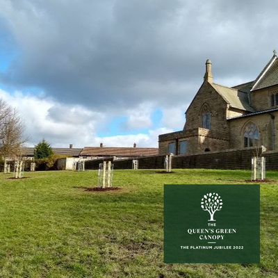 The Longridge Community Orchard has received a #QueensGreenCanopy virtual plaque. Well done to all involved!

Have you visited the orchard lately? We would love to know what you think! 

#plantatreeforthejubilee #environment #LongridgeEG