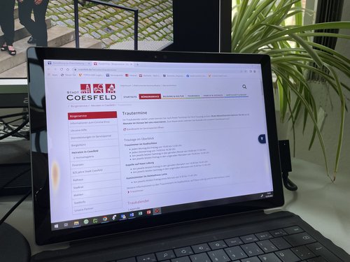 Brautleute werden gebeten, sich beim Standesamt zu melden dlvr.it/SQT4H4