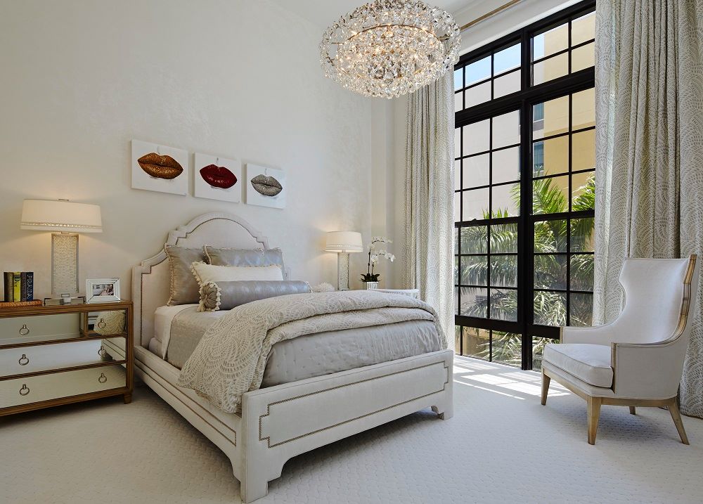 DecoratorOutlet's tweet image. We offer the latest in custom window treatments to suit your design sensibilities, address the harsh light and weather of South Florida, as well as all issues of privacy affecting your client’s home.