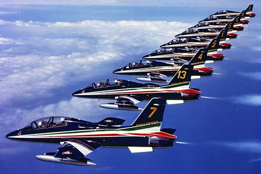assoaeroarma's tweet photo. #Velivolo in evidenza: #Aermacchi MB.339PAN aereo ufficiale delle Frecce Tricolori, che questo sabato #21maggio si esibiranno nei cieli di #Alghero per il Raduno Nazionale AAA #AviatoridItalia!
https://t.co/8rCELIPspI
#PAN #FrecceTricolori #MB339 #MB339PAN #AAA70 @FrecceTricolori https://t.co/QOBHQ6bAVf
