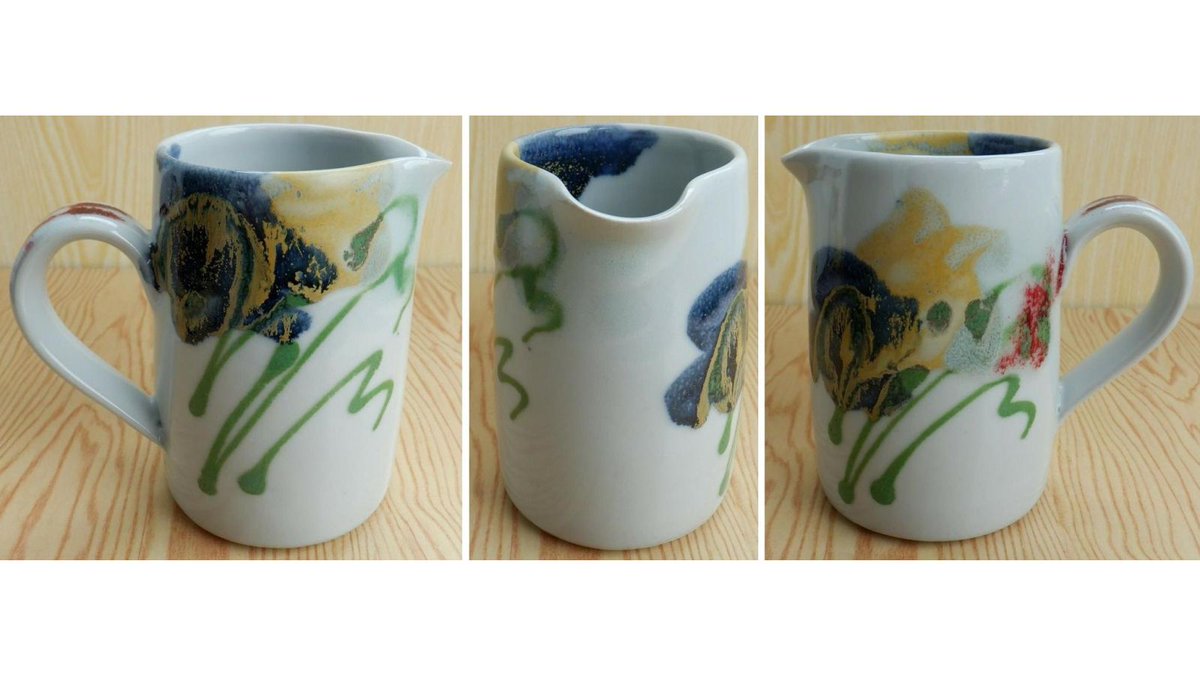 EverRotating's tweet photo. A Dartington studio pottery jug by Janice Tchalenko. 11 cm in height.

🛒 https://t.co/R46Du17s5x #JaniceTchalenko  #Tchalenko #Dartington #VintageForSale #VintageShop #DevonHour #eBay https://t.co/Y0JZCl90oK