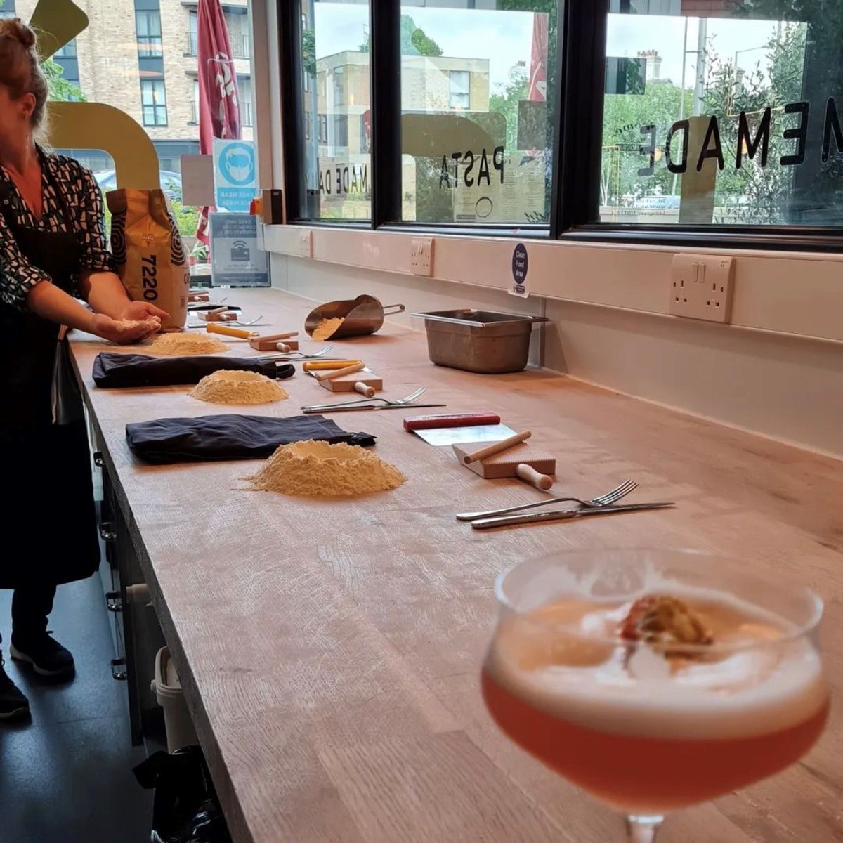 ElwickPlace's tweet photo. #unita4's pasta-making workshops are a heap load of fun ππ
Make sure you sign up for their next one.
Visit their website: https://t.co/0moRgykTtq
#loveashford #elwickplace #pastamaking https://t.co/Qg5HQP0Wiq