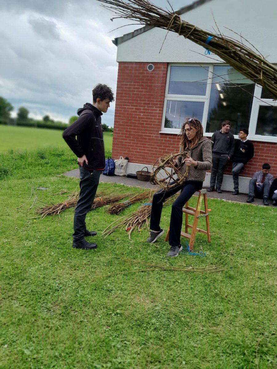 Coláiste Éamann Rís-an Edmund Rice School. tweet media