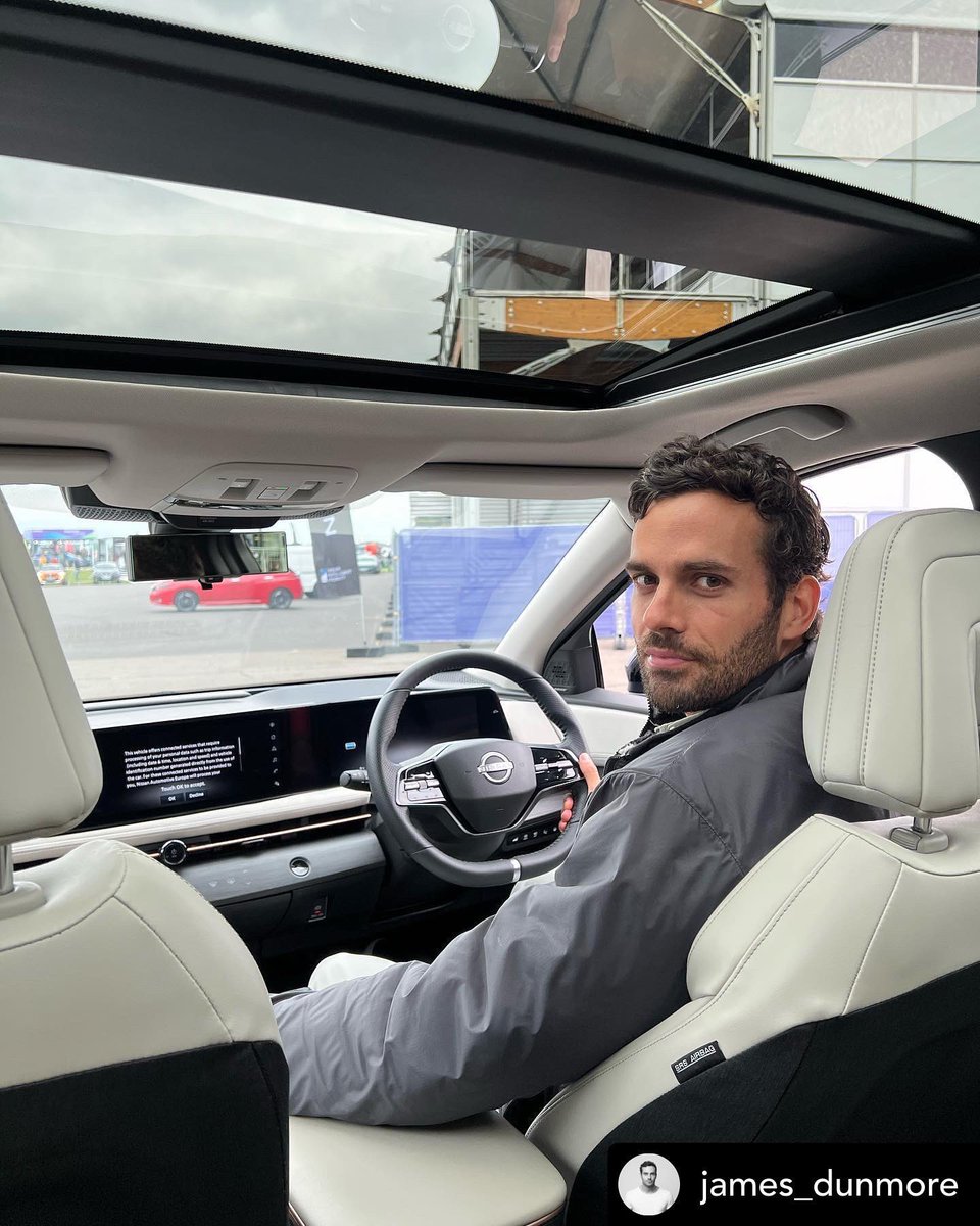 OnTheBoxTalent tweet media