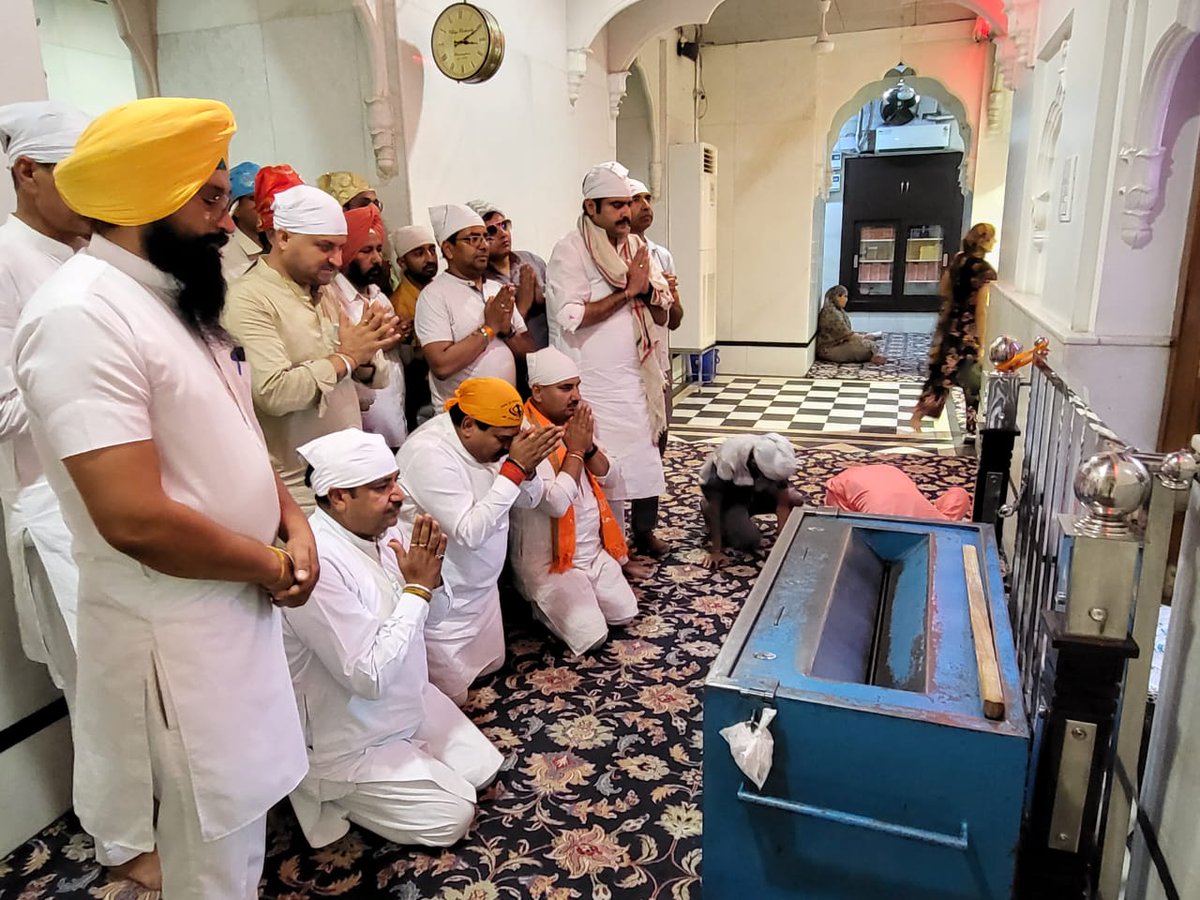 mpsangamlal's tweet photo. पंजाब गुरुद्वारा फतेहगढ़ साहिब जी के दर्शन करने का सौभाग्य प्राप्त हुआ 
@BJP4India @BJP4UP @BJP4Punjab https://t.co/OpRRDmnhhS