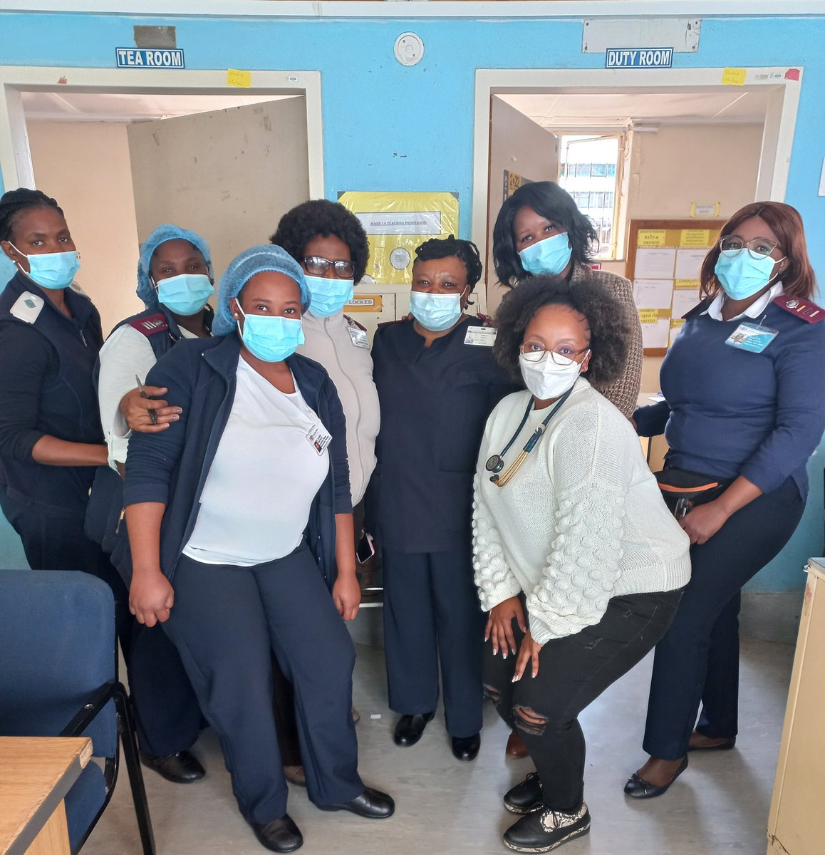 SebokengHospit1's tweet photo. Our wonderful patient wrote us a very beautiful compliment for Ward 14 (Surgical). #GrowingGautengTogether https://t.co/TfSRn6DAzF