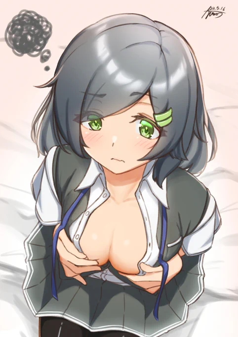 とはいえ妹と比較してしまう陽炎型3番艦
#艦これ #黒潮 