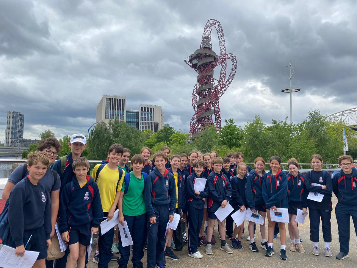 Cheam_Geography's tweet photo. 7MG and 7MJS @CheamSchool enjoying themselves at the #orbit just outside the Olympic Stadium! Learning all about sustainability urban Geography #Sustainability #geography https://t.co/z6hG7Tugc5