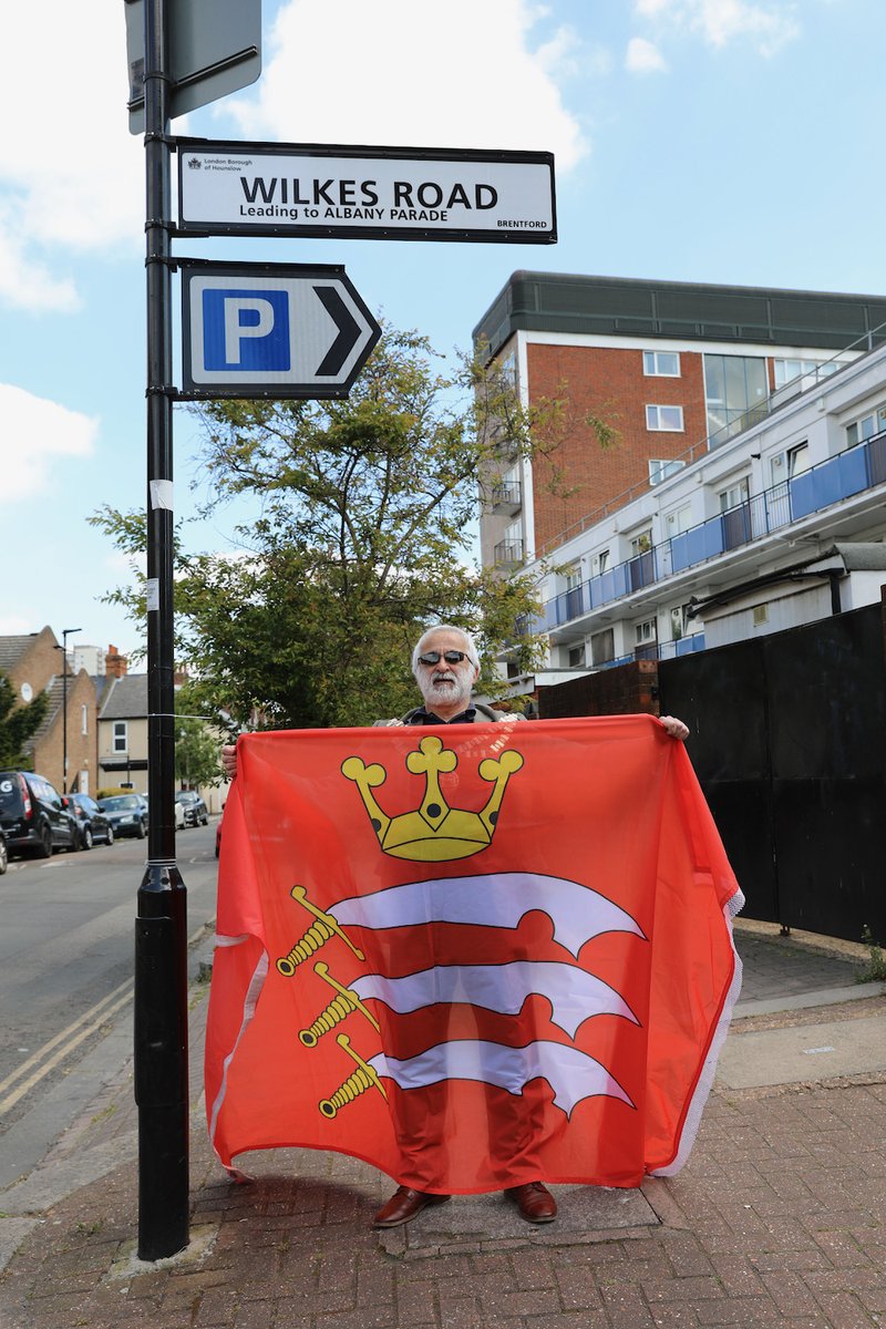 tonylouki's tweet photo. Wishing everyone a splendid #MiddlesexDay from the Parliamentary Hustings town of #Brentford where, in the early 1990s, and with the Watermans Housing CoOp, we named a new road after the county's long serving #Radical MP, #JohnWilkes (#55thMayor of @LBofHounslow posing in 2020). https://t.co/qb0MB1HCuw