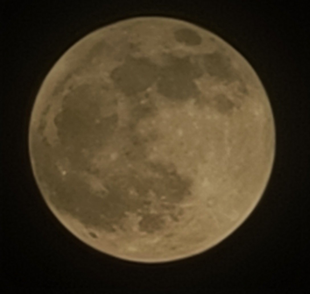 DoriDataBae's tweet photo. Oh Glorious Full Blood Moon,
You Are Magic To My Soul And Light For My Senses.
"And like the moon we must go through phases of emptiness to feel full again." 💜
#fullmoon #BloodMoon
#SamsungNote20 https://t.co/GGVgOjuoHv