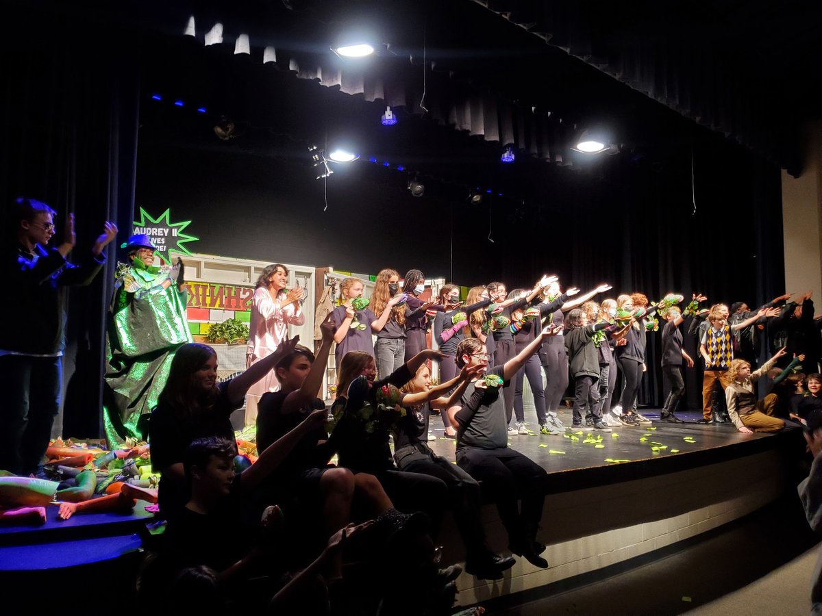 cmms_theatre's tweet photo. That's a wrap on Carroll Theatre Company's spring musical, Little Shop of Horrors!🌱Thank you for all your support @CMMSCougars and #TeamKidsFirst. We are #CTCReady for the next adventure. 🎭🤩 https://t.co/0MGw3Qxzdl