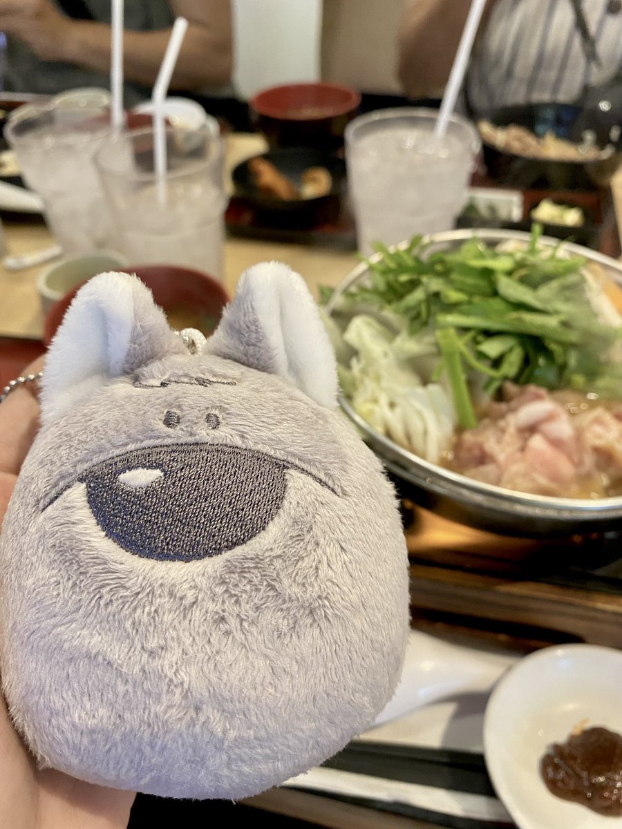 babysarangboo's tweet photo. พาอ้วงวูฟมาเที่ยวครั้งแรก..
ผมมาพร้อมกับฝนคับมี๊🌧
#sarangboowithfam #skz #straykids #fluffywolf https://t.co/x7PppBBiIO