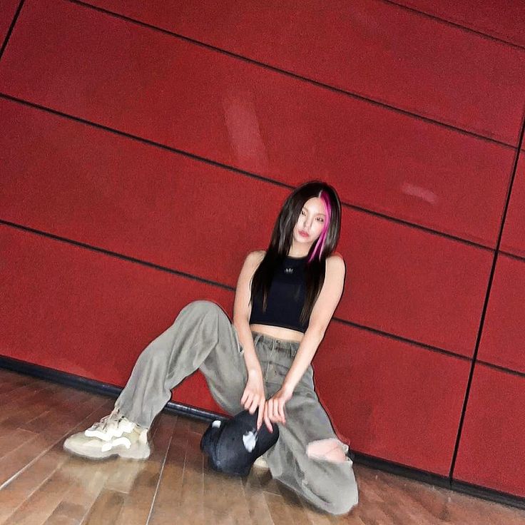 lux_chavez's tweet photo. ㅤㅤㅤ���ㅤㅤㅤㅤㅤㅤㅤ

⊹   https://t.co/aHKXvp6UYI
⊹   sns update.
       05 - 16 - 22   •    21 : 29
       Sydney, Australia.
͏͏
͏͏ 
          🖤   ❛ hello ❜
͏͏
͏͏ https://t.co/gYMgE4tqaO