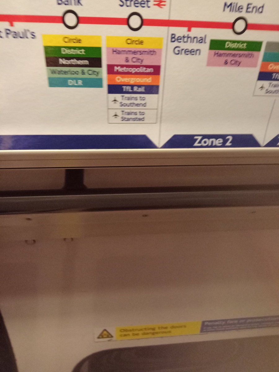 MetropolitanLi6's tweet photo. Come on TFL why are you still showing TFL rail? https://t.co/bgSFW46MI6