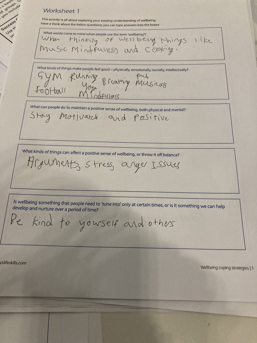 This made my day!! ☀️

So awesome to see ⁦<a href="/CAVC/">Cardiff and Vale College | Coleg Caerdydd a’r Fro</a>⁩ students using ⁦<a href="/LifeSkills_Ed/">LifeSkills Teach</a>⁩ resources for their lessons outside of our workshops together👏

Students were so keen to show me their wellbeing coping strategies ❤️
