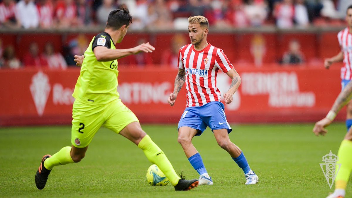 Increíble El Molinón! Lo necesitamos +3 <a href="/RealSporting/">Real Sporting</a>