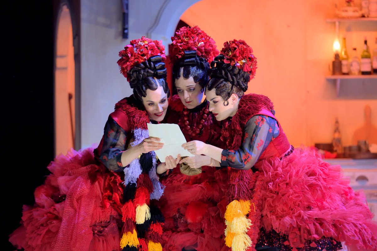 Opéra-Comique tweet media