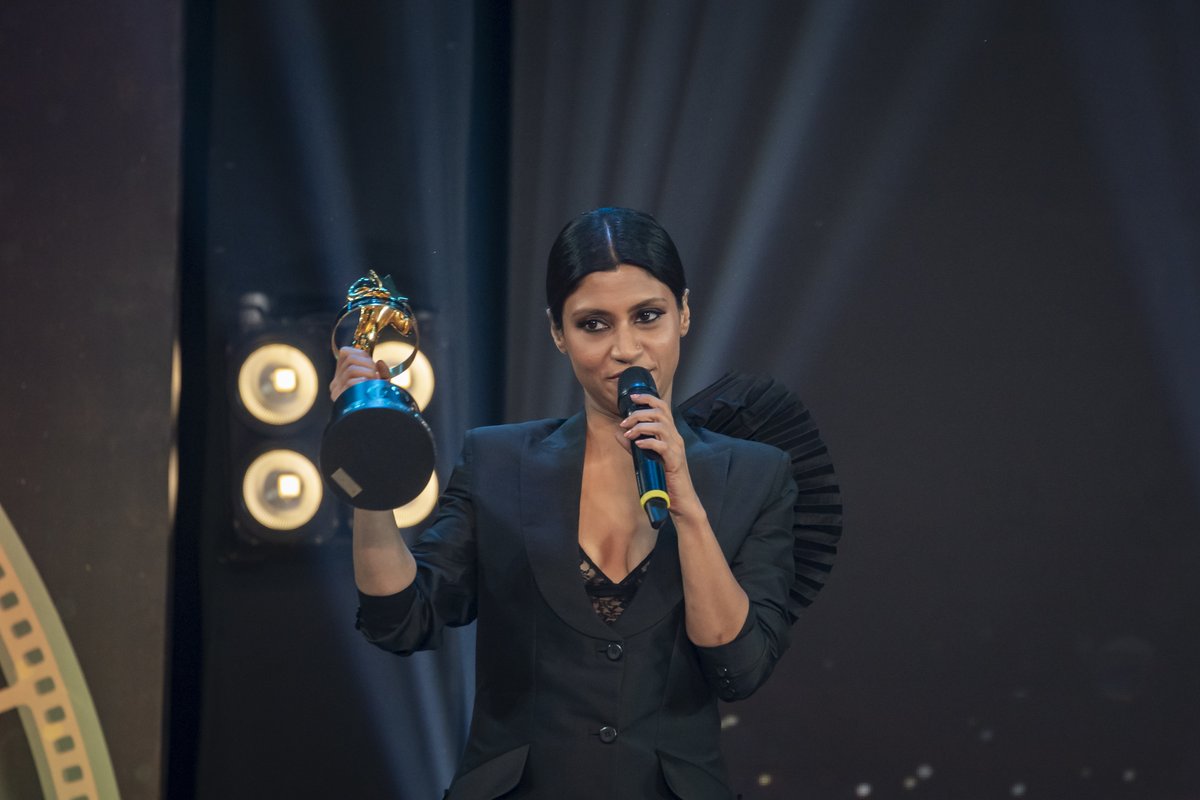 theFCGofficial's tweet photo. Konkona Sensharma bags two trophies at the #CriticsChoiceAwards - Best Actress, #AjeebDaastaans (#GeeliPucchi) and Best Supporting Actress, #MumbaiDiaries. Congratulations @konkonas for the terrific performances! #shortfilms #indiancinema #filmcritics #webseries #features https://t.co/QG6i4w8Fn1