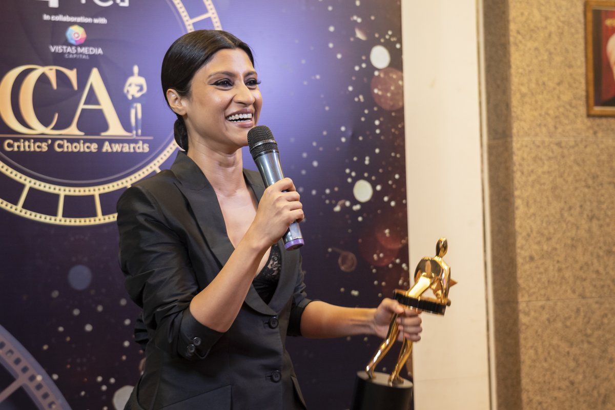 theFCGofficial's tweet photo. Konkona Sensharma bags two trophies at the #CriticsChoiceAwards - Best Actress, #AjeebDaastaans (#GeeliPucchi) and Best Supporting Actress, #MumbaiDiaries. Congratulations @konkonas for the terrific performances! #shortfilms #indiancinema #filmcritics #webseries #features https://t.co/QG6i4w8Fn1