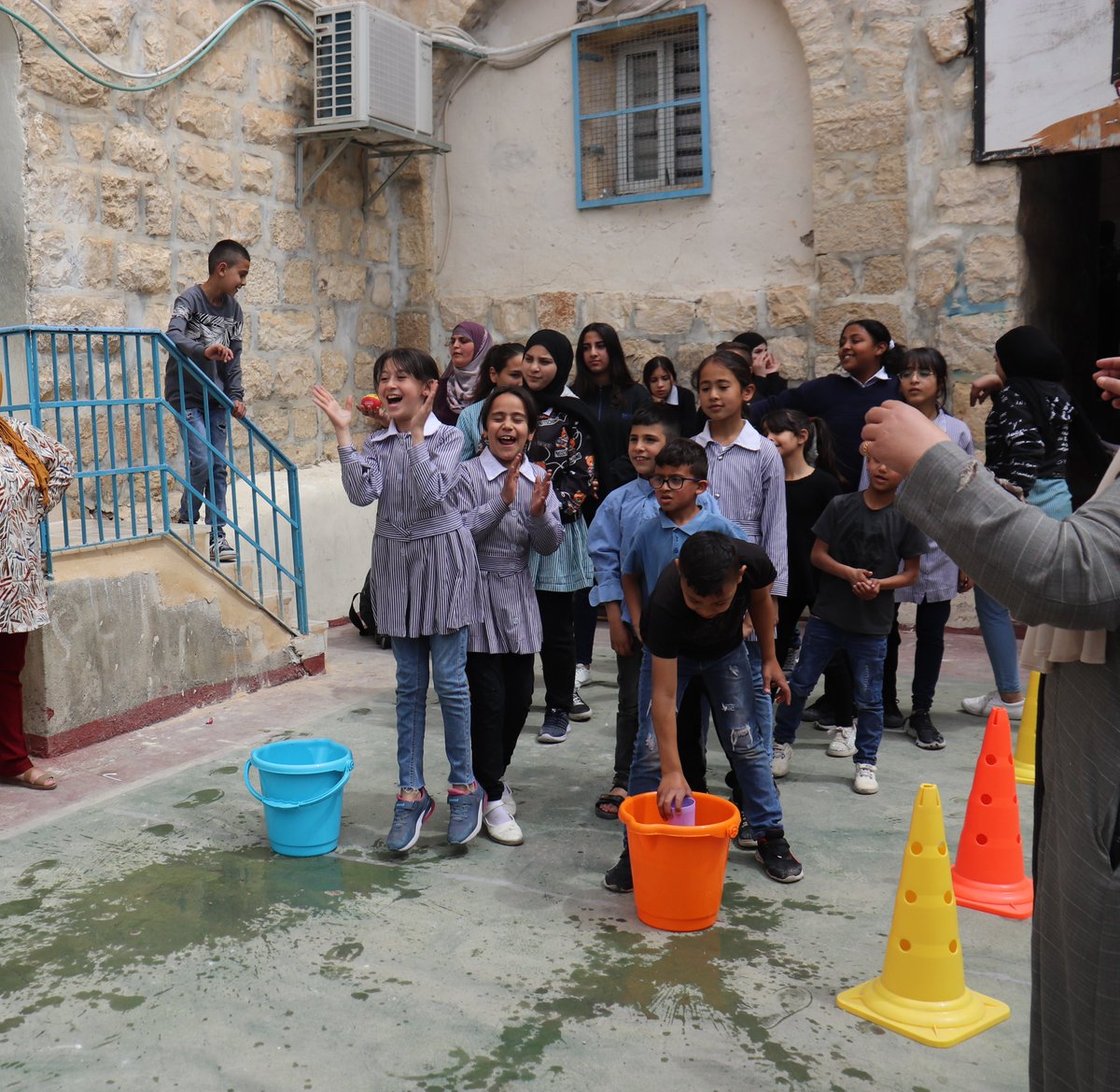 RighttoplayP's tweet photo. Part of our #Together project psychosocial support activity that provided 100 children from Jerusalem Girls School in #Jerusalem with play-based learning games that allowed them to relieve their stress and enhanced their communication and collaboration skills. https://t.co/P5RYWBDBxB