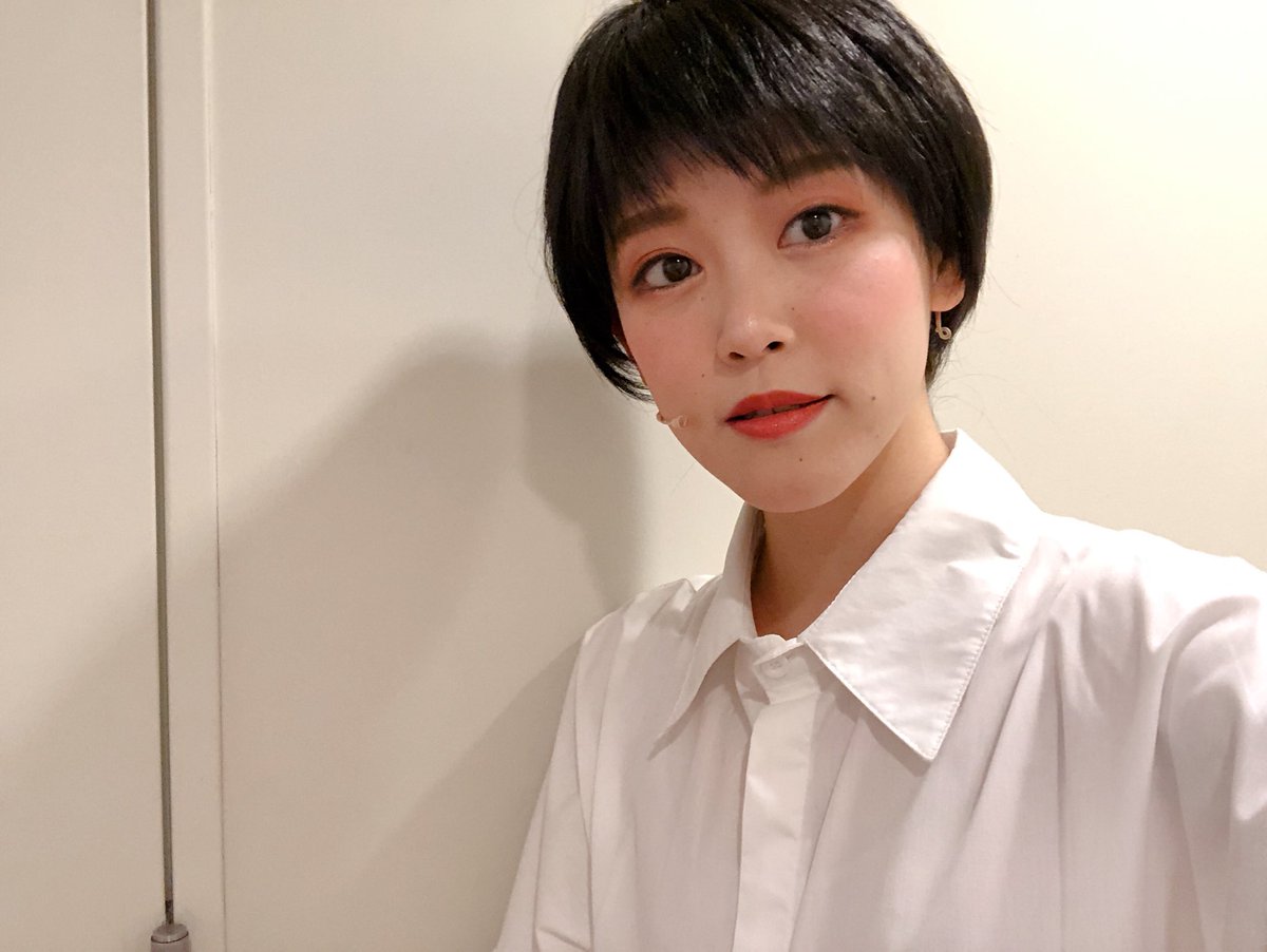 riekitagawa's tweet photo. 「さらさらさらさら」
の曲の時の、女性客。
27年前のザ・パーラーのお客さん。
名前は、りえ、でした☕️💇🏻‍♀️

#TheParlor https://t.co/ZoyynREcXy