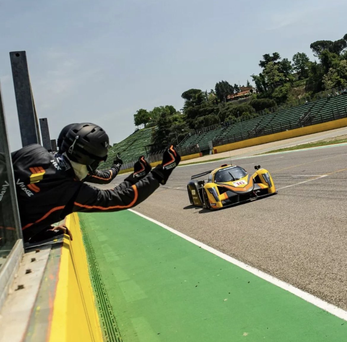 dnlcrssmdsgn's tweet photo. All 3 @groupvirage liveries running a Imola this weekend. Such a special track. 

#ELMS #4hoursofimola #ImolaGP https://t.co/Nu5skM4HbK