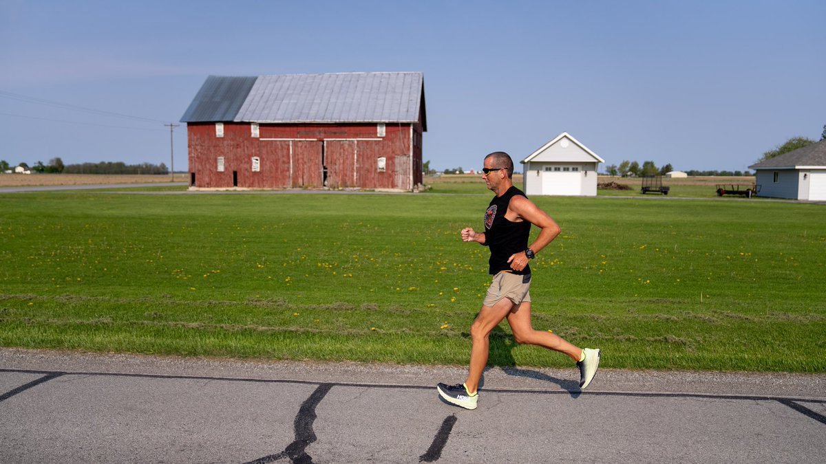 RichardDonovan7's tweet photo. Fun on the road. I’m currently north of Indianapolis during my run across the USA. #transUSArun #ultrarunning #running #ultramarathon #athletics https://t.co/RmxHKusGz9