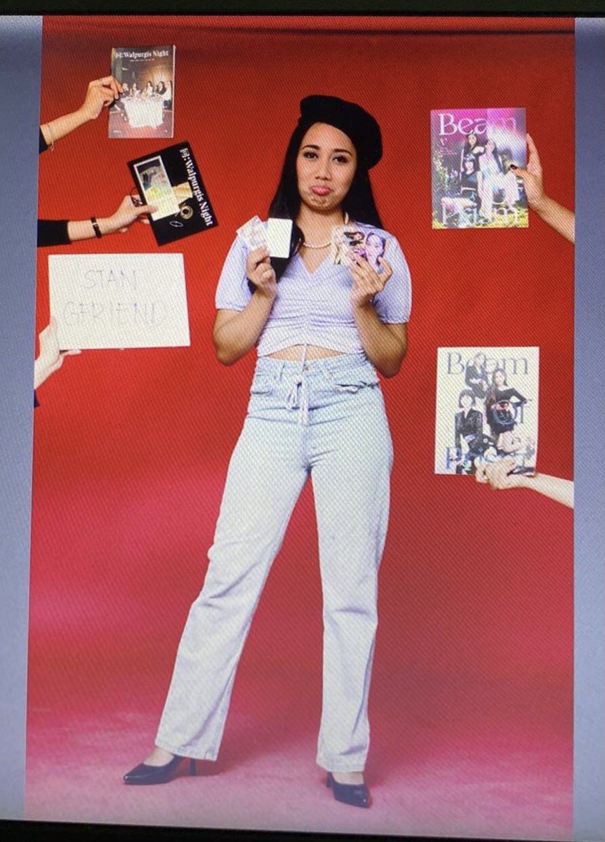 sinbhiex's tweet photo. my creative shot for my graduation 😭 i’m in this gfriend shit forever lmfao https://t.co/LBbYhWcn3F