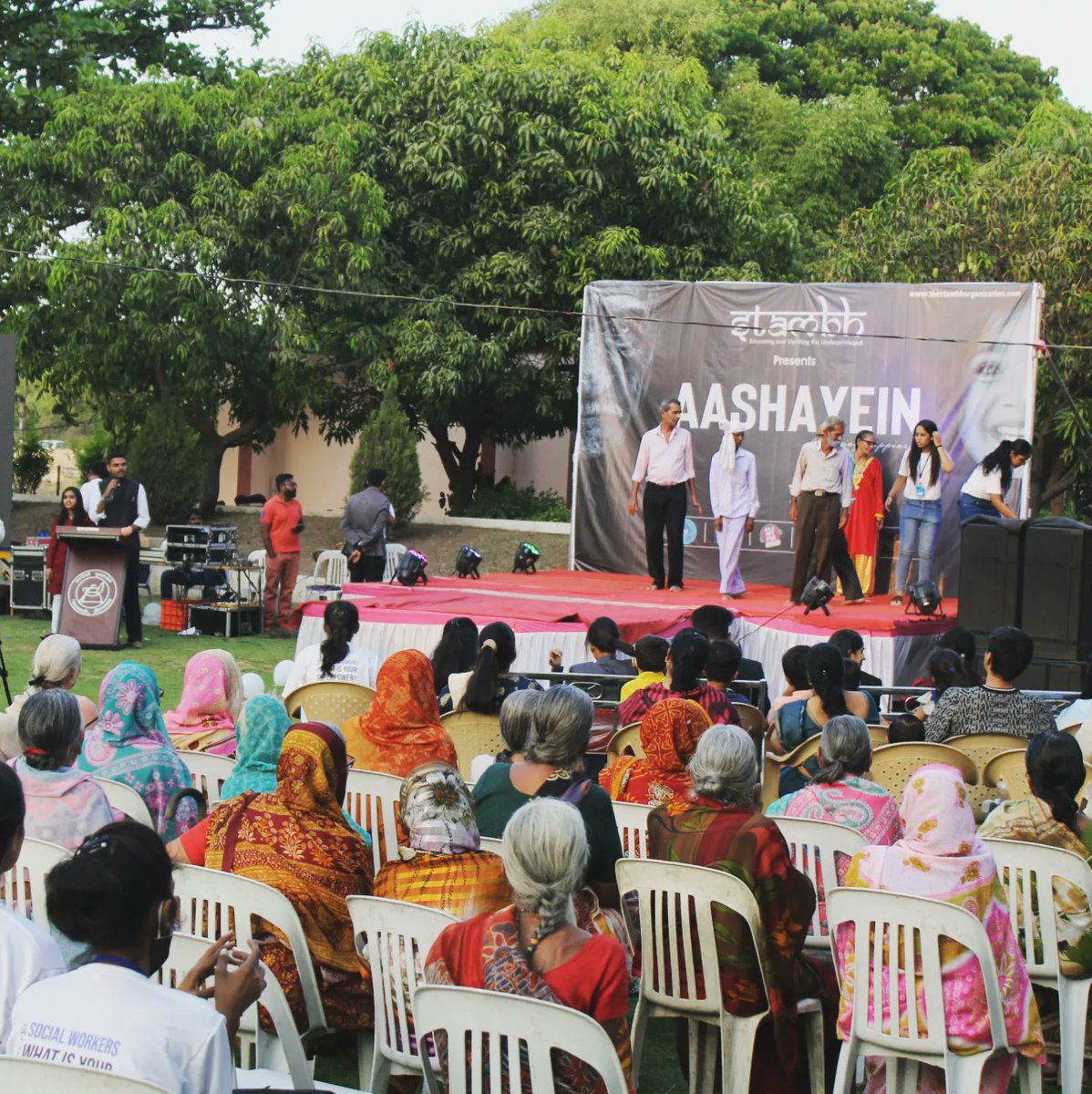 Stambh_org's tweet photo. "To achieve great things, two things are needed: a plan and not quite enough time.” 
"Aashayein2022 - reuniting happiness" held on 1st May 2022 to unite kids from orphanage and oldies from vridhashram. https://t.co/ixqmePYtuv