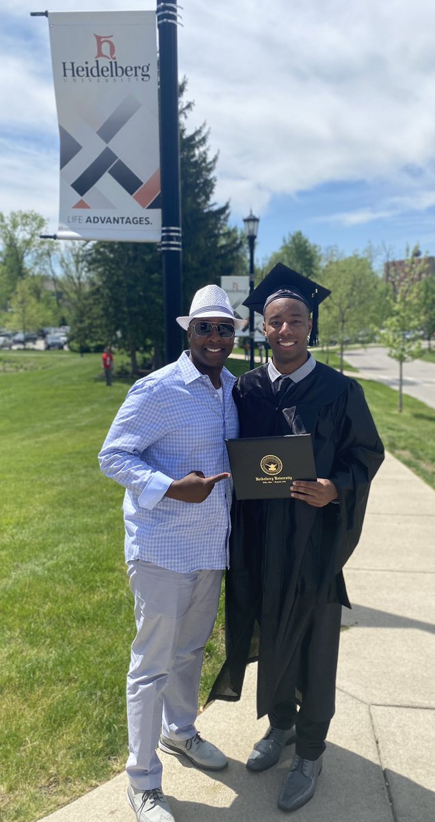 Carl Woods tweet media