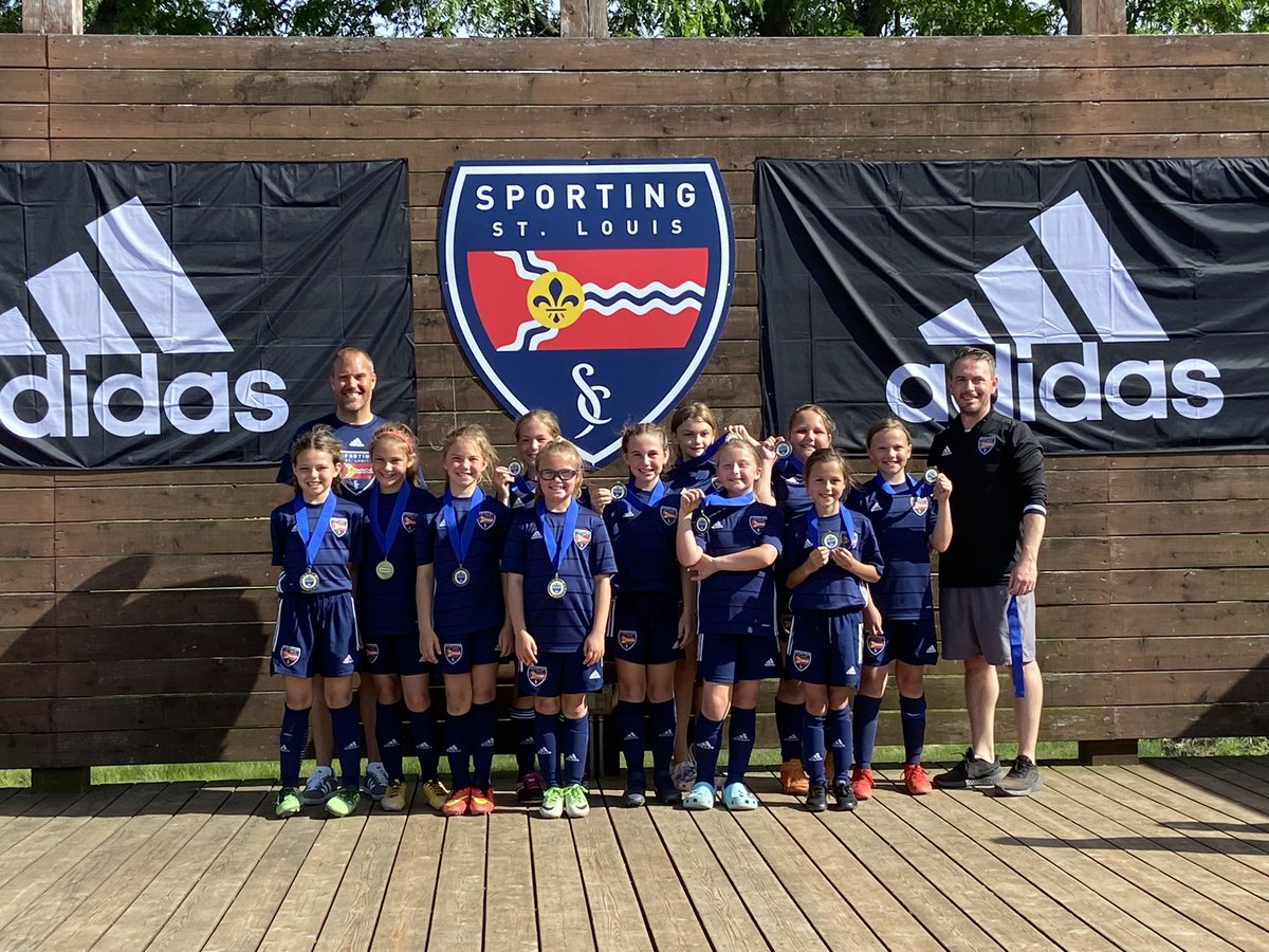 coachnutt22's tweet photo. Couldnβt be more proud of the @SportingSTL USA β12 π§. We have had a tough @slysaleague season but they came together this weekend and played awesome. These girls are getting better each game and their confidence is starting to show!#PremierCup #DevelopmentNotResults https://t.co/VfuiMyubws