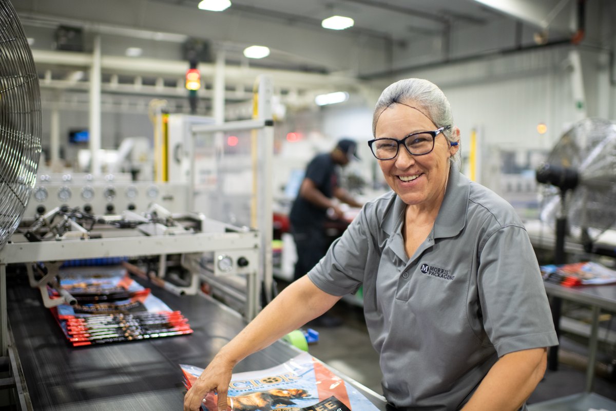 Morris Packaging is impacting our people. We take care of our team members like they're family!

#TheMorrisPackagingWay #packagingindustry #packagingtechnology #sustainablepackaging #flexiblepackagingsolutions #madeinusa