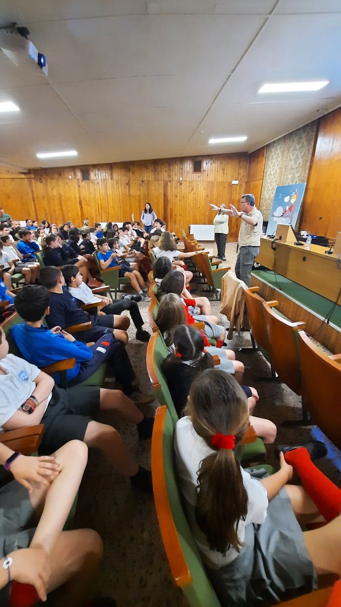 GVAparcs's tweet photo. 💚Toma de contacto con el Colegio Inmaculada Jesuitas de Alicante @JesuitaAlicante para continuar el proyecto educativo conjunto con #PNSalinesSantaPola
📆🙂En unas semanas regresarán para colaborar en actuaciones de conservación en el Parque Natural👏👏👏 https://t.co/UH0NsXQBkb