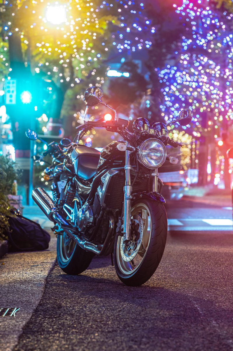balius2_t's tweet photo. #バイク乗りとして軽く自己紹介
　
名前：はるか
性別：おんな
年齢：24
身長：153
住み：かんさい
愛車：バリオス
好き：バリオス
嫌い：🚥

 #バリオス2
 #バイク好きと繋がりたい

(コミュ障インキャなのでお友達になってください…🫶🏼) https://t.co/fxleMjL7Om