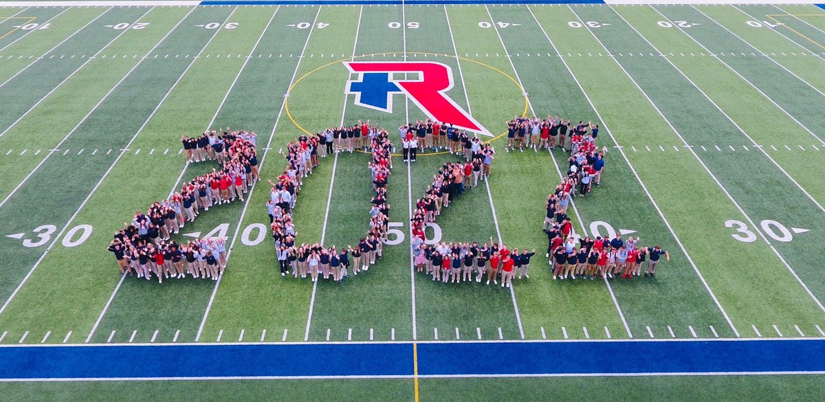 roncallihigh's tweet photo. God bless the Roncalli Class of 2022! We are equal parts excited and sad to be celebrating their final Roncalli Mass together today.

Enjoy Mass with us at 8:30 AM at https://t.co/Uh9MFM66W8. https://t.co/N61ihhFmYG
