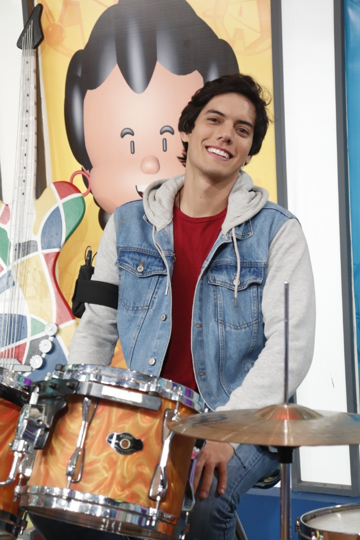 AtomicoOficial's tweet photo. ¡Heeey 😉! ¿Aún no sabes la respuesta de la #TriviaMix de esta tarde 🤔? Tranquil@, en la próxima parte nuestro @mariovbruno te dará la respuesta 💡 Mientras tanto haz RT 🔁 y déjanos tus comentarios aquí 👇 #attentat https://t.co/fNeWb2LJW8