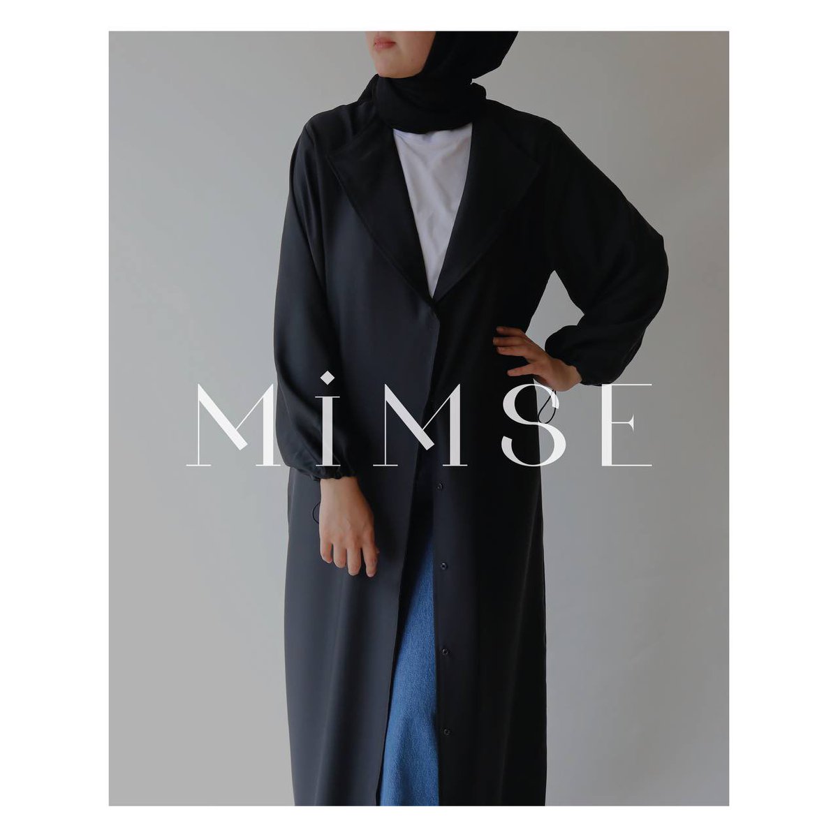 Stoparlı Abaya ile cool ve rahatlığı deneyimlemene az kaldı⚡️
Çok Yakında Mimse Official’da seninle…

#mimseofficial 
#mimseabaya
#abaya