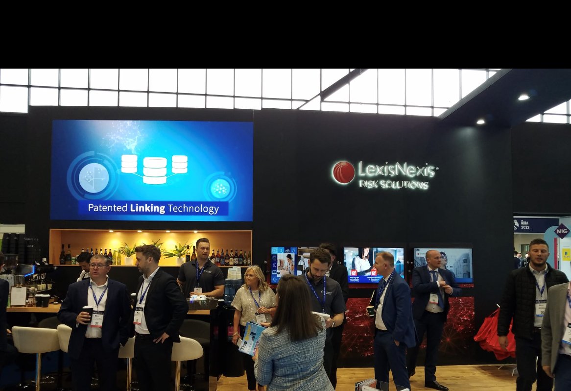 CreateAVgroup's tweet image. Providing our client with an LED Wall for the BIBA Conference in Manchester.

#createav #Manchester #BIBA #conference #LED #wall #tech #avsuppliers