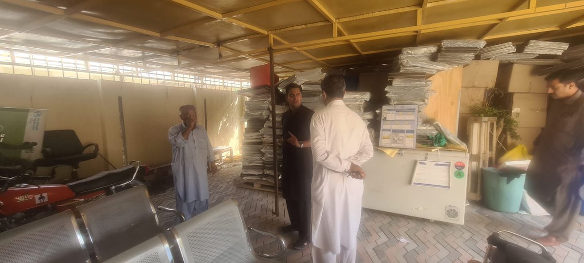 dcislamabad's tweet photo. AC Industrial Area inspected G-9 Medical Centre to ensure provision of better facilities to the public and presence of staff. Directions for necessary corrective action have been conveyed to administration. 
@CDAthecapital @ICTA_GoP @rmwaq https://t.co/qosZzCJNaG
