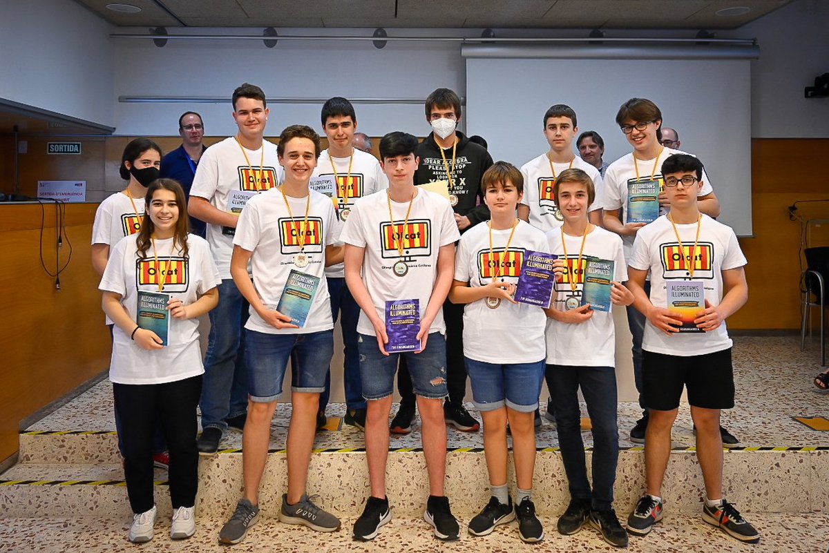 acfaec_cat's tweet photo. Los ganadores de la final de la Olimpiada Catalana de  Informática 2022 @oicatalana rectificamos los chicos con mención de la familia Estalmat-ACFAEC. El próximo año vamos por más. La enhorabuena a todos  @estalmat_cat En el medallero tenemos 1🥇 1 🥈 3 🥉 y 4 menciones @FME_UPC https://t.co/DqkH2jNbBb