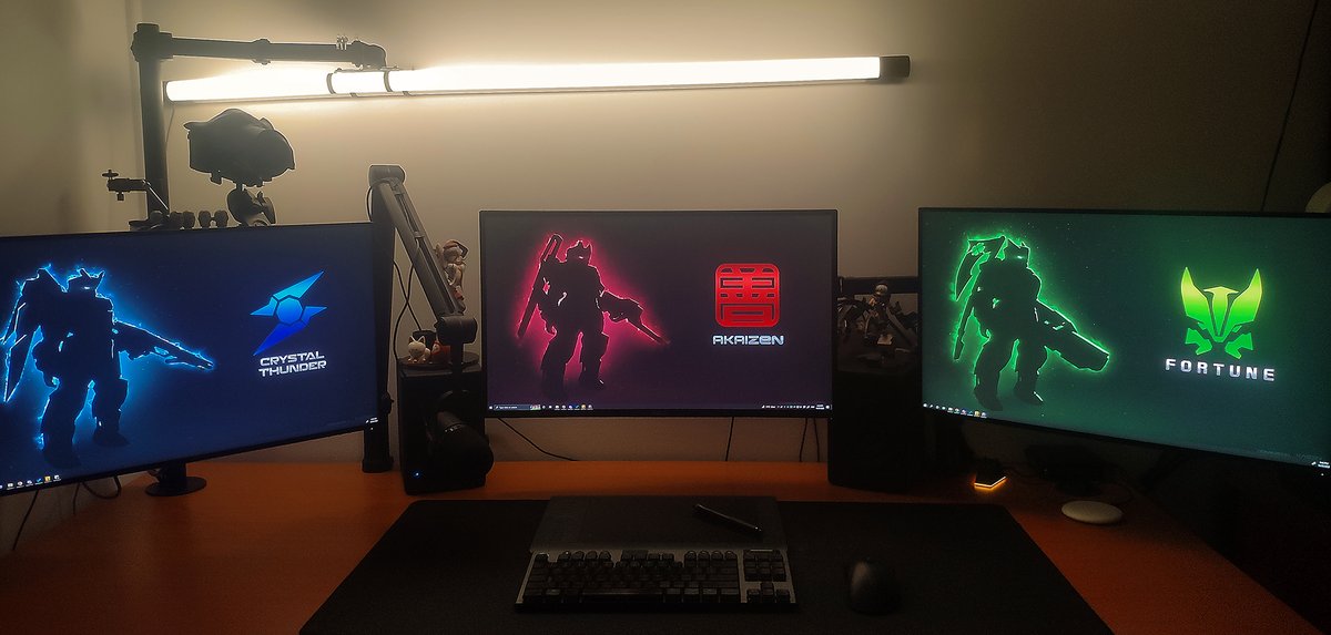 detribe_'s tweet photo. .@Hard_Surfaced's setup! Show us yours! https://t.co/qyrFAVHCmB