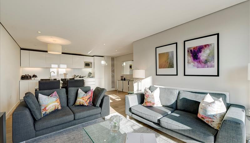 PropertyExperts's tweet photo. The apartment is situated within this  prestigious building which features concierge service, lift service and secure underground parking. The spacious and bright apartment comprises a beautiful reception room with a new and modern fitted open plan kitchen, three large bedrooms. https://t.co/V71ToYeyie