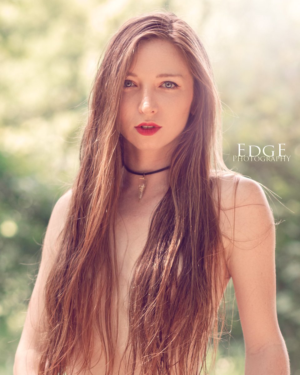 EdgEPhotography's tweet photo. #edgephotography #girlsontheedge https://t.co/Dx27tr9211