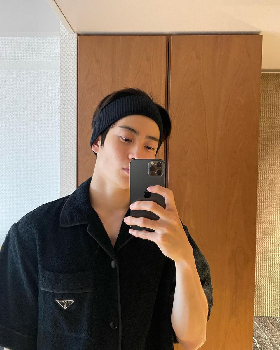 jaeyuno_j's tweet photo. เอ้า แจโดแกจะแรงเพื่อ https://t.co/sm9vs3Xla3