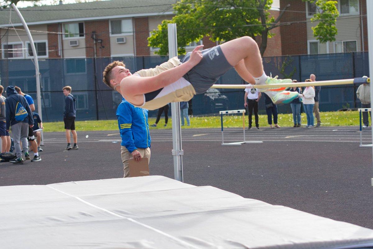 CoachRaycraft's tweet photo. Check out Sr @ChrisJGill84 at last weeks meet. A PR of 5’8” in the high jump, won the shot put and then Sat threw 49’ 2”now #1 ranked in Catholic Conference and running past people in the 100m heat in his first year of track.  He'll play football next fall @PEAFootball #plusultra https://t.co/5fvaNI71du