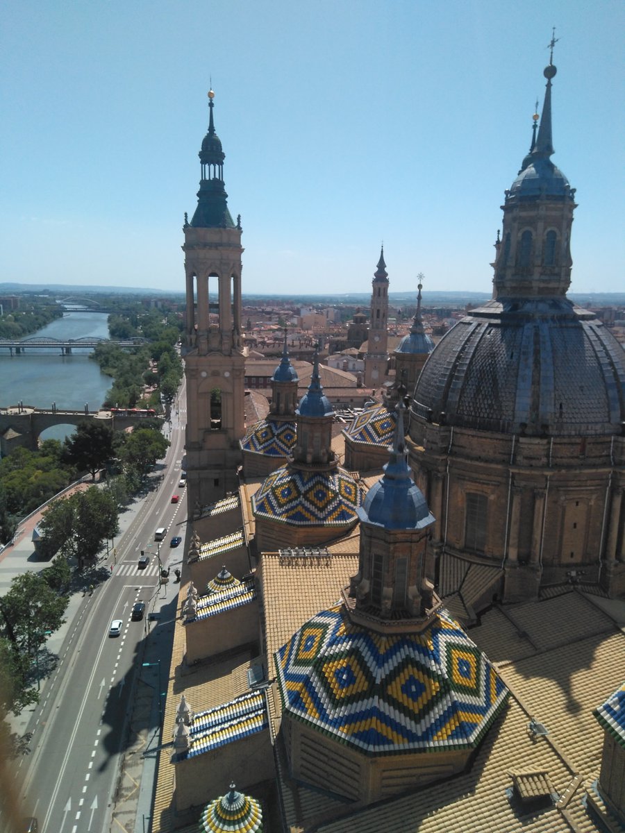 mariamartinz13's tweet photo. Un placer asistir al #FisEs22 en Zaragoza. Conferencia interesante, ciudad bonita y muchos reencuentros... no se puede pedir más. https://t.co/8adYW3Tp6i