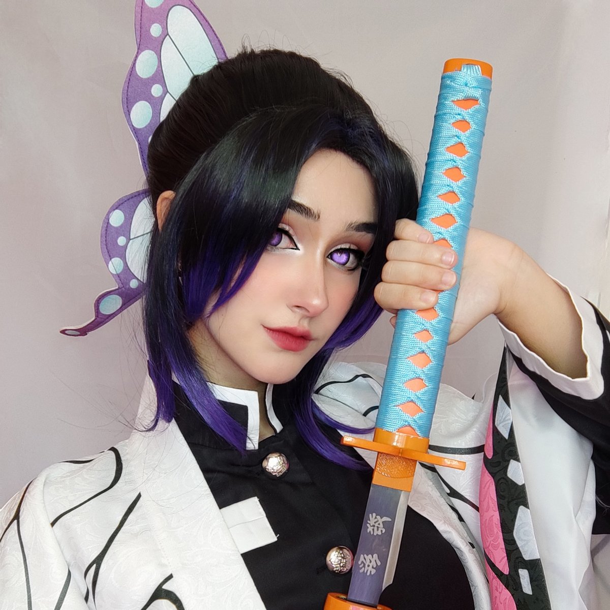 latermicamalaga's tweet photo. Vuelve a #CÓMICON el concurso de #Cosplay.

🎎 El jurado estará formado por las cosplayers Nyukix y Anna Aeriën (@Aerien_) junto al director de las jornadas @CapitanUrias y la asociación @SmileandBeHapp2.

¡Participa!✔️27 de mayo, inscripción gratuita: https://t.co/5z80RKs3fT https://t.co/nqS4lzb3VI