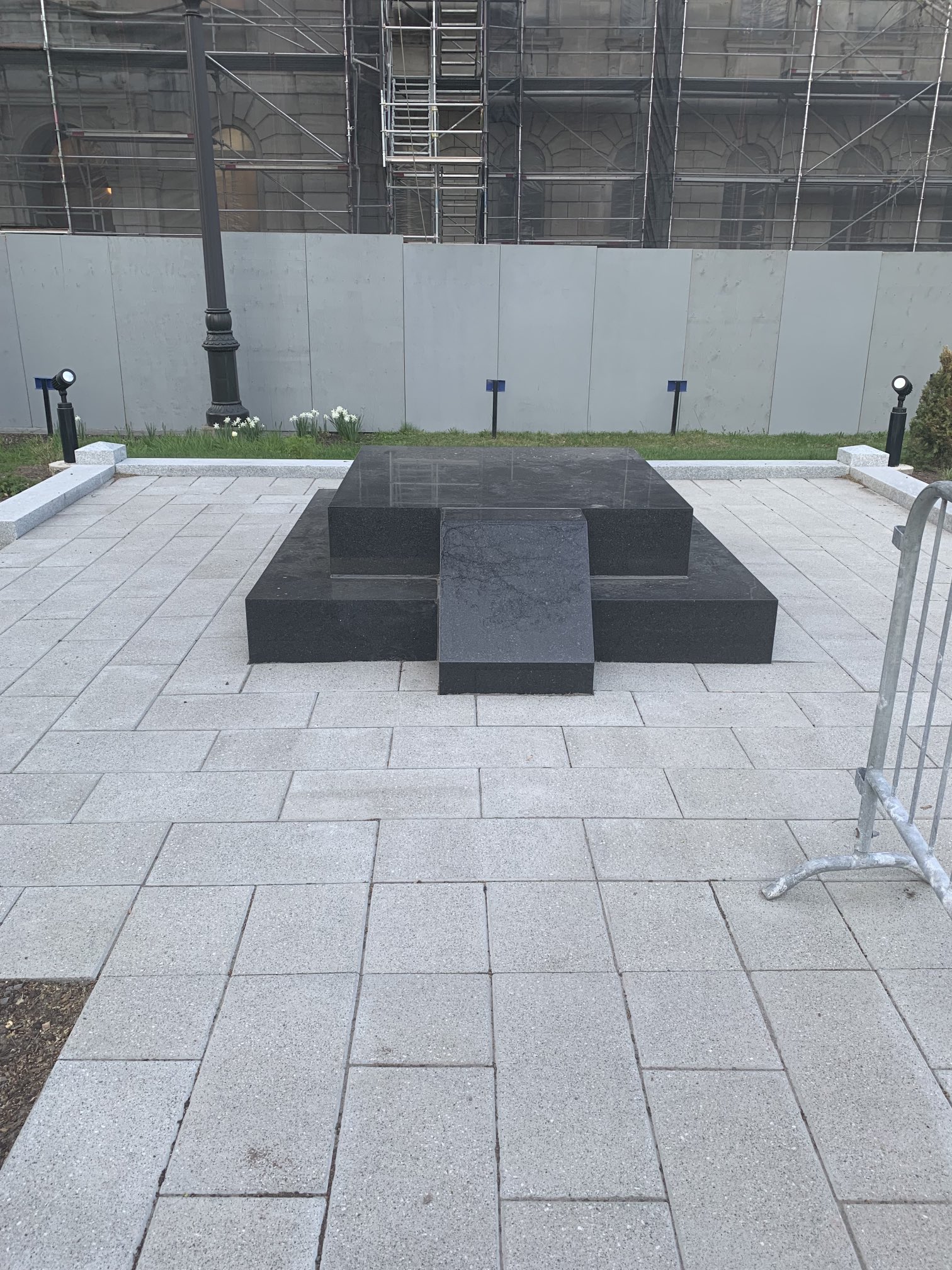 Philip Authier on Twitter "The base for the new statue of former