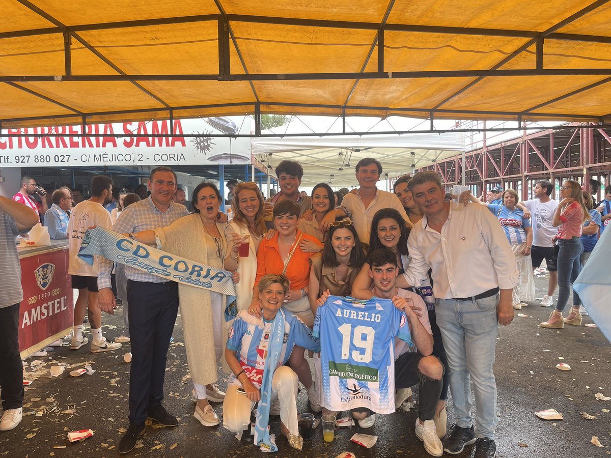 Define felicidad: 
<a href="/CDCORIA/">Club Deportivo Coria</a> 💙